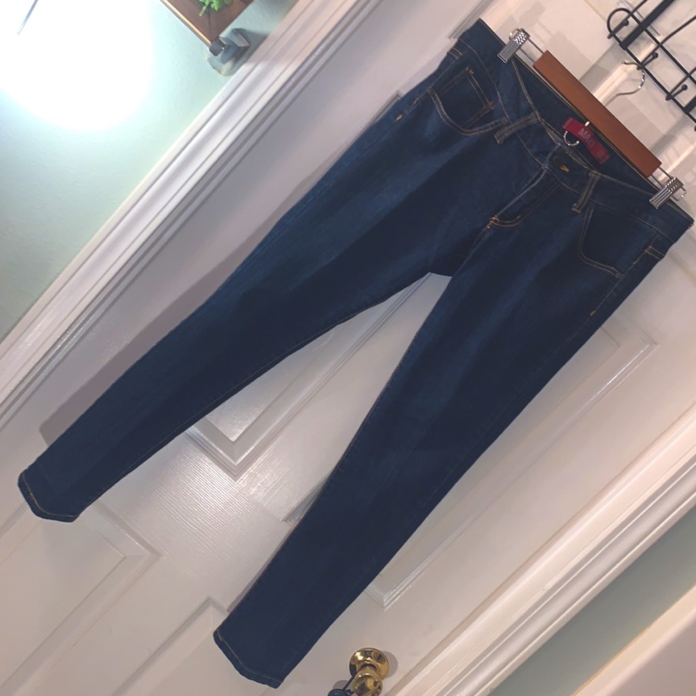 MAX RAVE Dark Denim Jeans